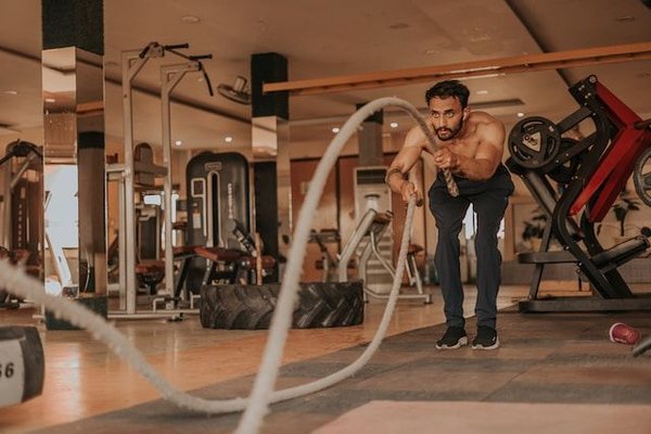 Lombalgie et musculation : reprendre l'entraînement en toute sécurité