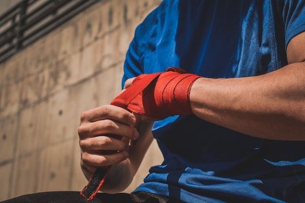 Prévention des blessures dans les sports de combat
